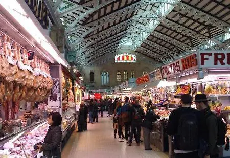 Atico Exclusivo Del Siglo Xvi Con Dos Terrazas En El Corazon De Ciutat Vella Apartmán *